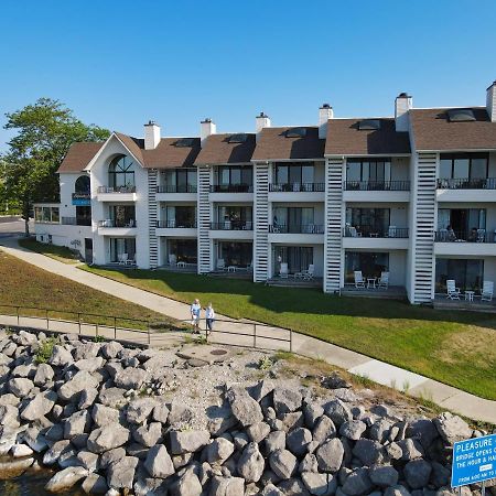 105 Edgewater Inn Charlevoix Kültér fotó