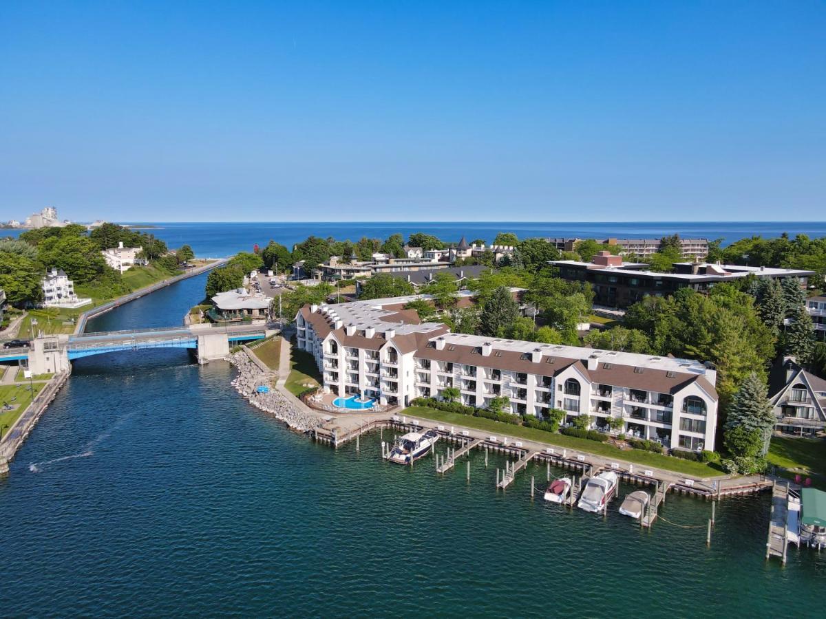 105 Edgewater Inn Charlevoix Kültér fotó